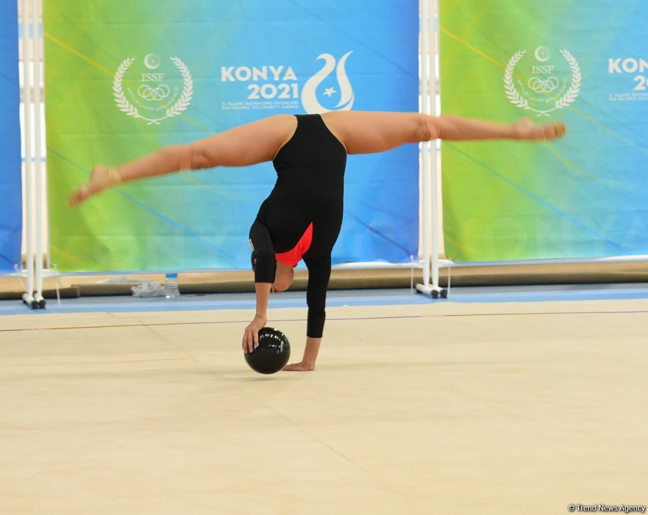 Azərbaycan gimnastları İslam Həmrəyliyi Oyunlarında (FOTO)