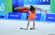 Zöhrə Ağamirova gürzlərlə hərəkətlərdə qızıl medal qazanıb (FOTO)
