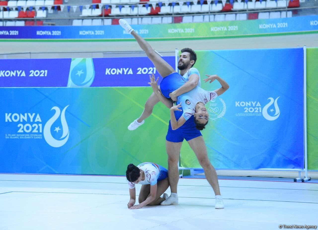 Azərbaycan gimnastlarından ibarət üçlük İslamiadanın gümüş müdalını qazanıb (FOTO)