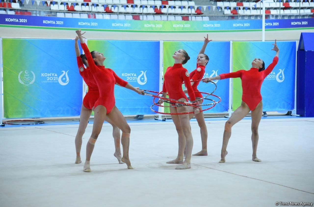 İslamiada: Azərbaycanın bədii gimnastika üzrə qrup komandası beş halqa proqramında gümüş medal qazanıb (FOTO)