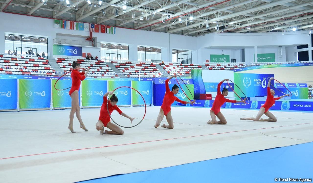 İslamiada: Azərbaycanın bədii gimnastika üzrə qrup komandası beş halqa proqramında gümüş medal qazanıb (FOTO)