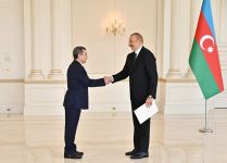 Prezident İlham Əliyev Türkmənistanın Azərbaycanda yeni təyin olunan səfirinin etimadnaməsini qəbul edib (FOTO/VİDEO) (YENİLƏNİB)