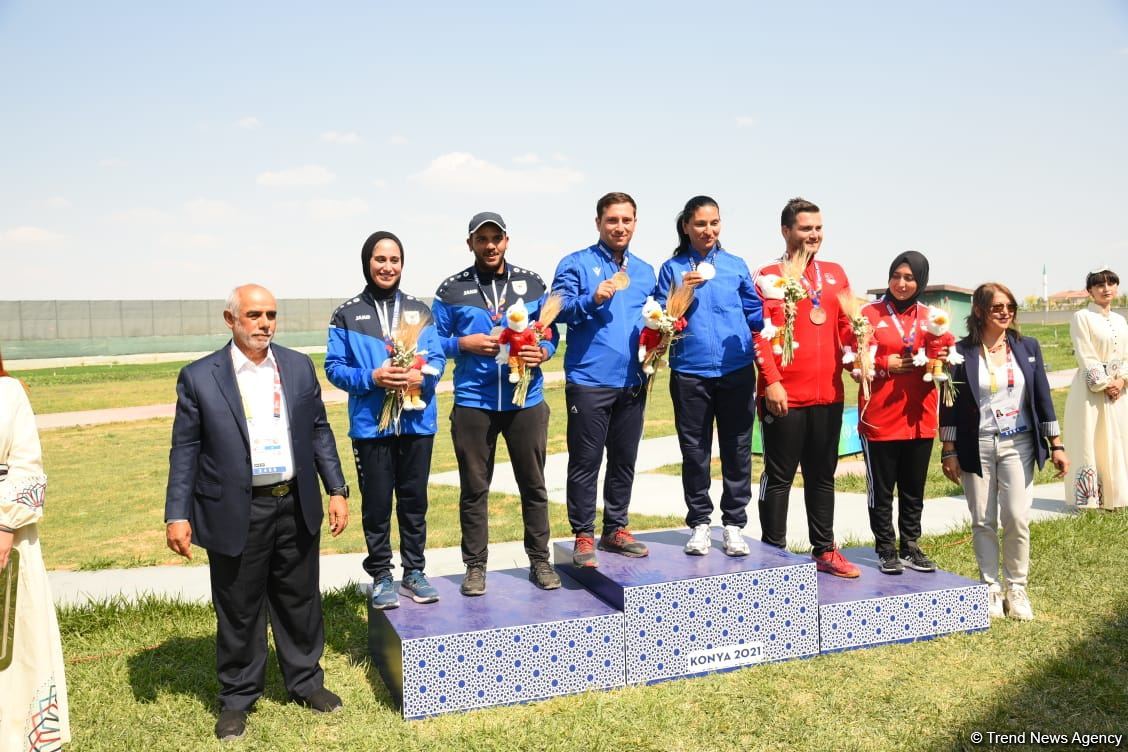 Azərbaycan idmançıları İslamiadada stend atıcılığı yarışlarında qızıl medal qazanıblar (FOTO)