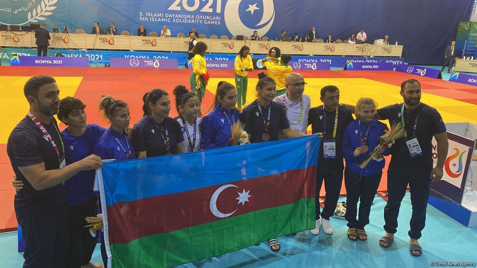 Qadın cüdoçulardan ibarət Azərbaycan yığması İslamiadada bürünc medal qazanıb (FOTO)