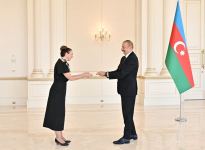 Prezident İlham Əliyev Yeni Zelandiyanın Azərbaycanda yeni təyin olunan səfirinin etimadnaməsini qəbul edib (FOTO/VİDEO) (YENİLƏNİB)