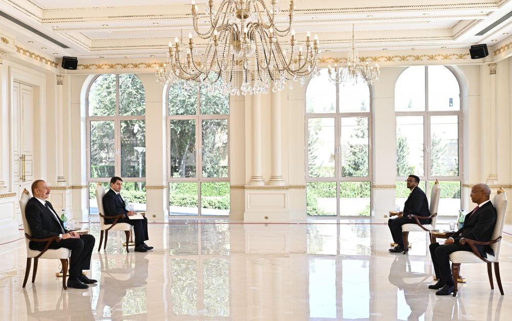 Prezident İlham Əliyev Efiopiyanın Azərbaycanda yeni təyin olunan səfirinin etimadnaməsini qəbul edib (FOTO/VİDEO) (YENİLƏNİB)