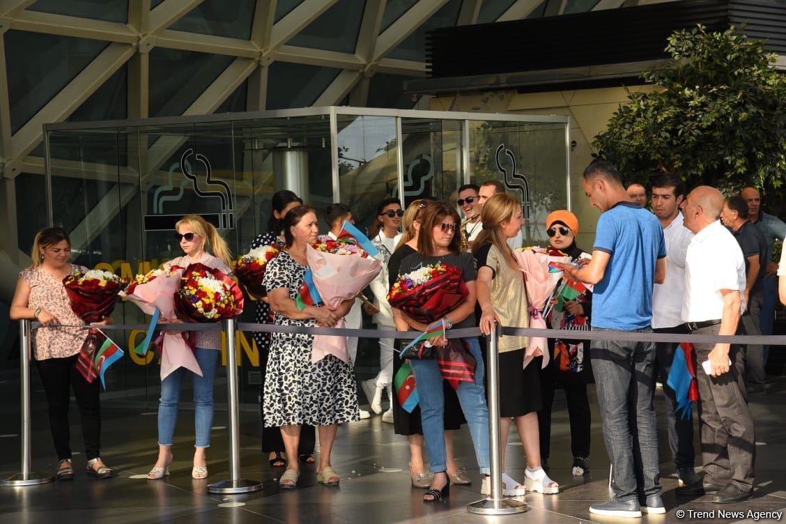 İslamiadada iştirak edən Azərbaycan idmançıları vətənə qayıdıblar (FOTO/VİDEO)