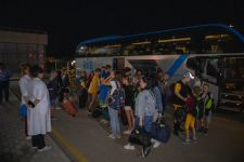 Ukraynadakı vəziyyətlə əlaqədar bir qrup uşaq Bakıda reabilitasiya keçəcək (FOTO)