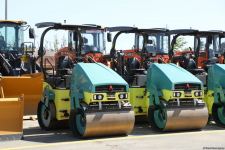 Qarabağ və Şərqi Zəngəzurda yol infrastrukturu üçün yeni maşın-mexanizmlər alınıb (FOTO)