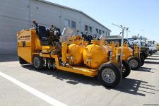 Qarabağ və Şərqi Zəngəzurda yol infrastrukturu üçün yeni maşın-mexanizmlər alınıb (FOTO)