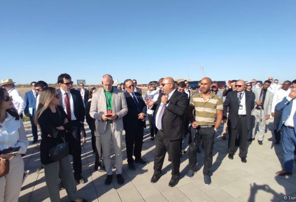 Diplomatik korpusun nümayəndələri Füzuli köhnə şəhər mərkəzinə baxış keçiriblər (FOTO)