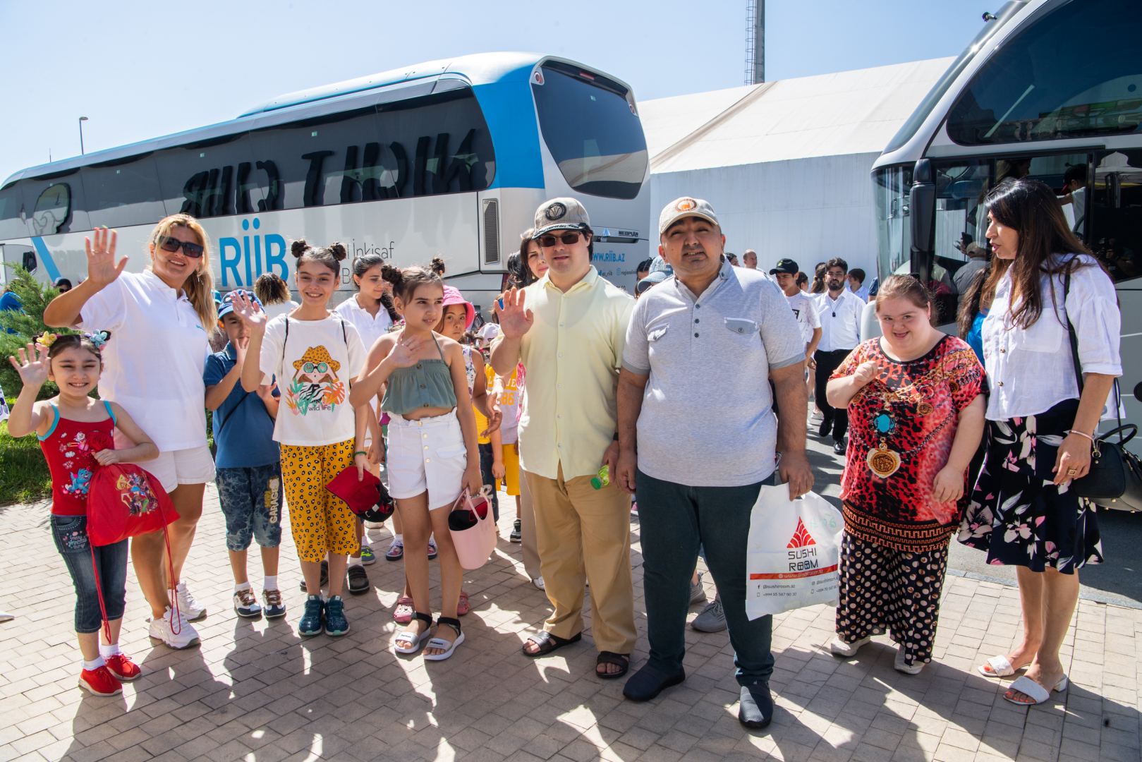 Heydər Əliyev Fondu uşaqlar üçün növbəti əyləncə tədbirləri təşkil edib (FOTO)