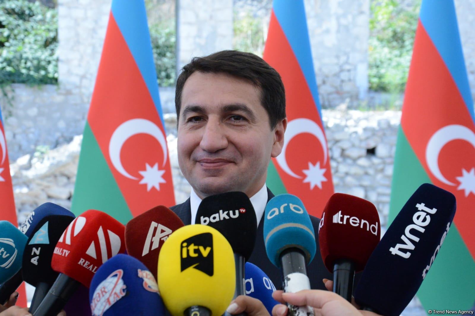 Fransa və ABŞ səfirləri Azərbaycanın dəvətinə açıq şəkildə etinasızlıq göstərdilər - Hikmət Hacıyev