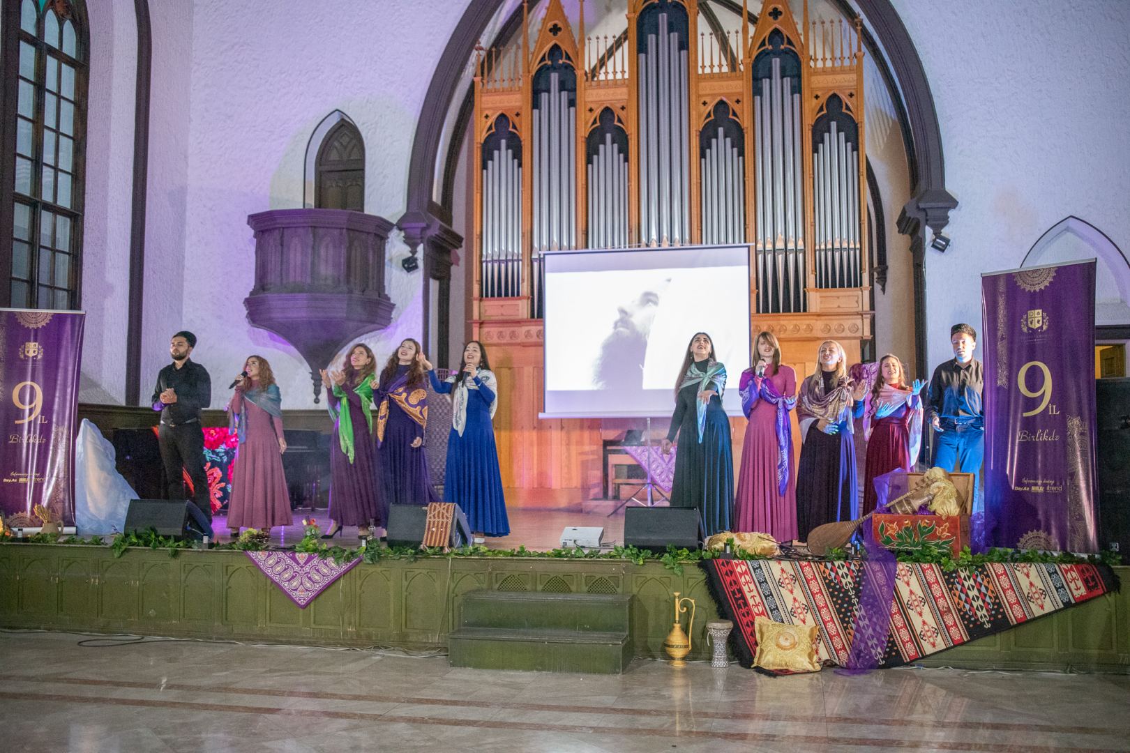 "Vineyard Azərbaycan" - xristian icmasının konserti təqdim olunub - tolerantlıq və multikulturalizmin parlaq nümunəsi (FOTO/VİDEO)