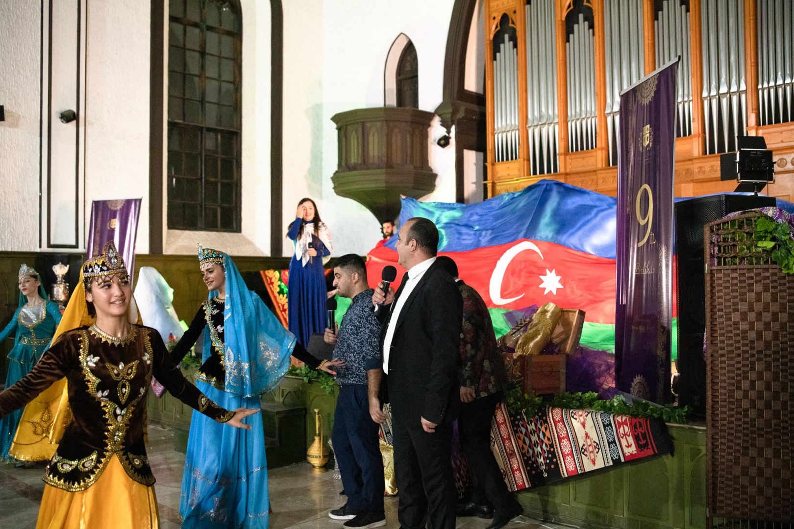 "Vineyard Azərbaycan" - xristian icmasının konserti təqdim olunub - tolerantlıq və multikulturalizmin parlaq nümunəsi (FOTO/VİDEO)