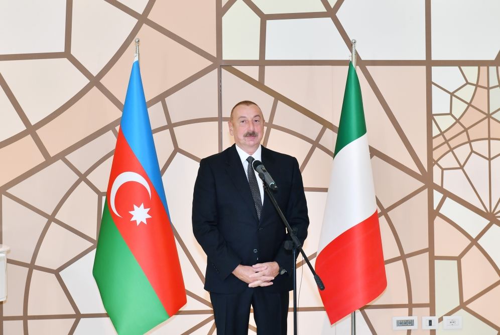Prezident İlham Əliyev: Bu gün İtaliya-Azərbaycan əlaqələrinin yeni səhifəsi açılır