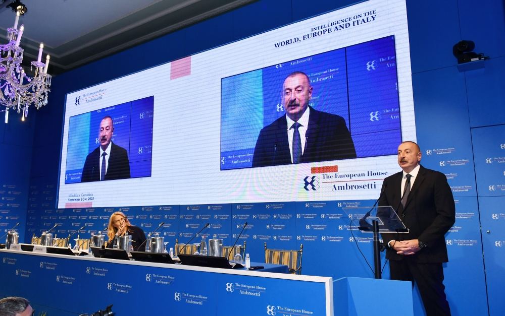 Prezident İlham Əliyev: Azərbaycanla Aİ arasında imzalanmış memorandum enerji sahəsində gələcək əməkdaşlıq üçün yol xəritəsidir