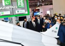 Prezident İlham Əliyev 4-cü “ADEX” və 13-cü “Securex Caspian” sərgiləri ilə tanış olub (FOTO/VİDEO) (YENİLƏNİB)