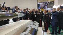 Zakir Həsənov və Yaşar Güler ADEX sərgisində olublar (FOTO)