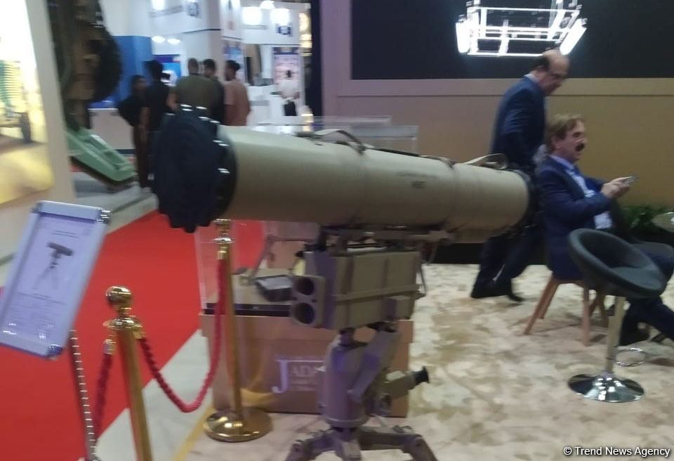 İordaniya şirkəti Azərbaycanla birgə tank əleyhinə silah istehsalına başlamaq istəyir (FOTO)