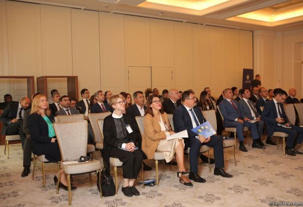 AYİB, Aİ və Türkiyə Azərbaycanın maliyyə təşkilatlarına dəstək göstərir (FOTO)