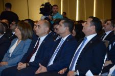 Bakı şəhəri təhsil işçilərinin sentyabr konfransı keçirilir (FOTO)
