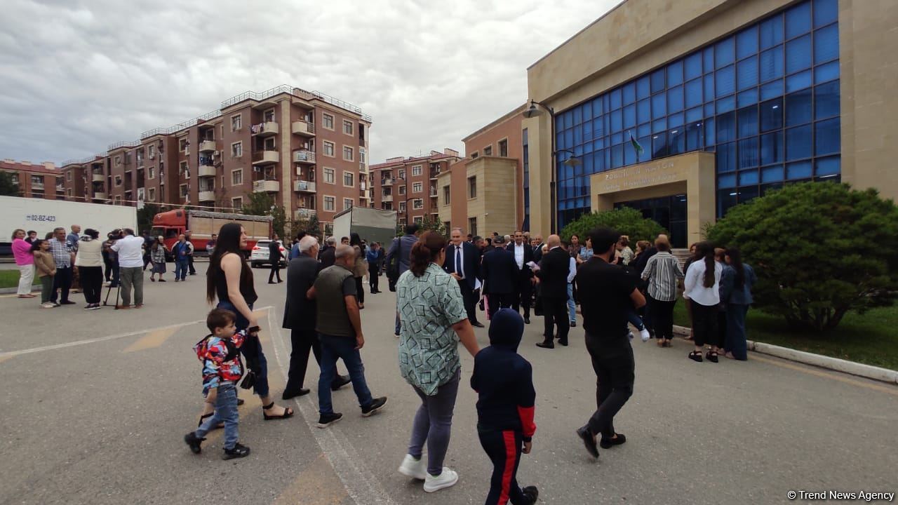Zəngilanın Ağalı kəndinə köçürülmə davam edir (FOTO/VİDEO)