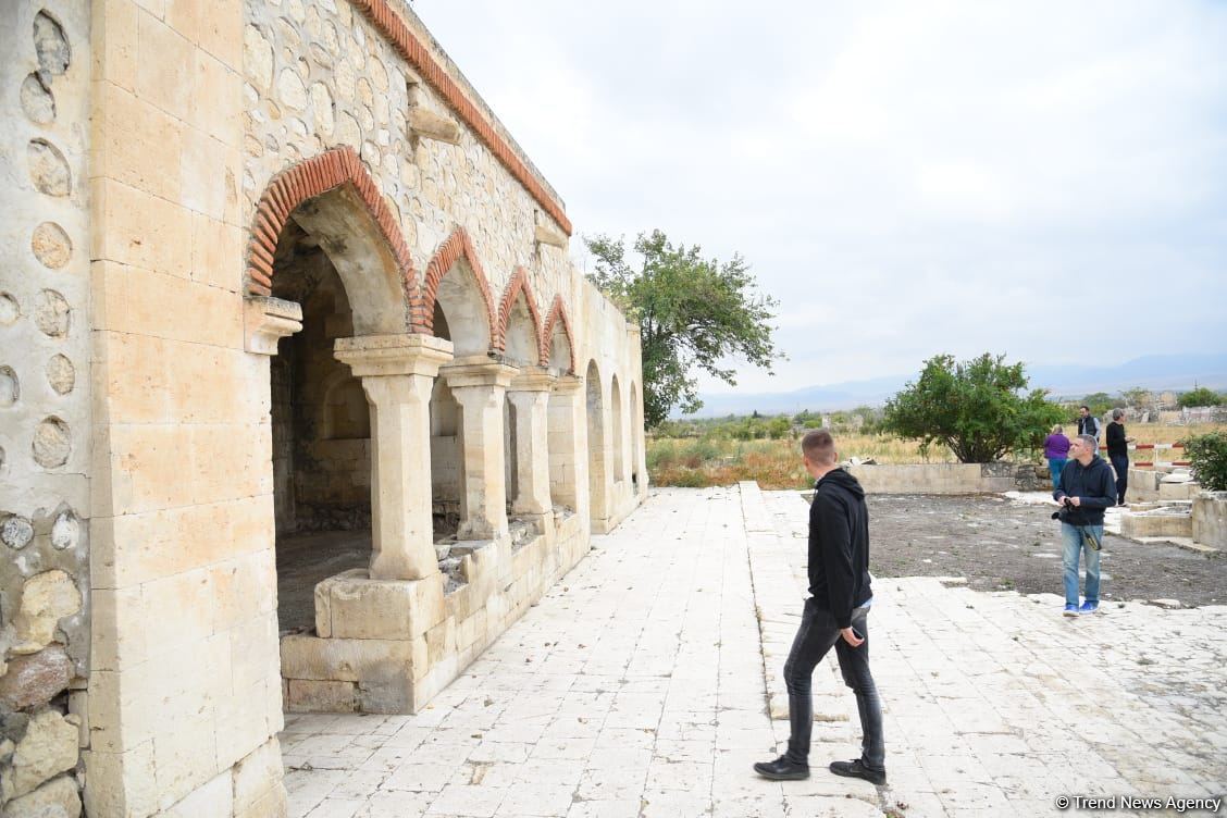 Beynəlxalq səyyahların Ağdama səfəri başa çatıb (FOTO)