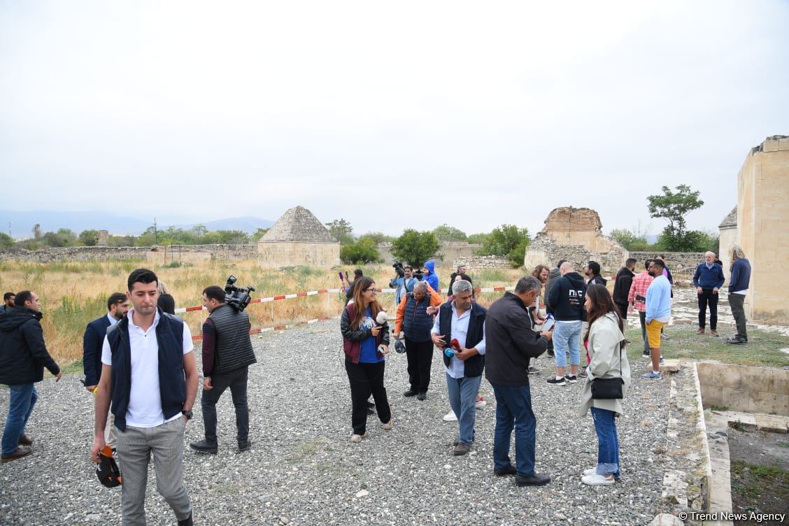 Beynəlxalq səyyahların Ağdama səfəri başa çatıb (FOTO)