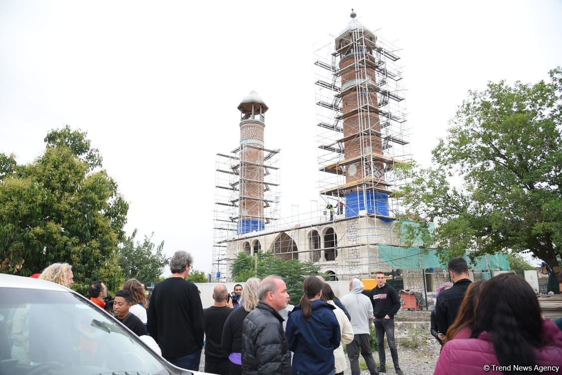 Beynəlxalq səyyahların Ağdama səfəri başa çatıb (FOTO)