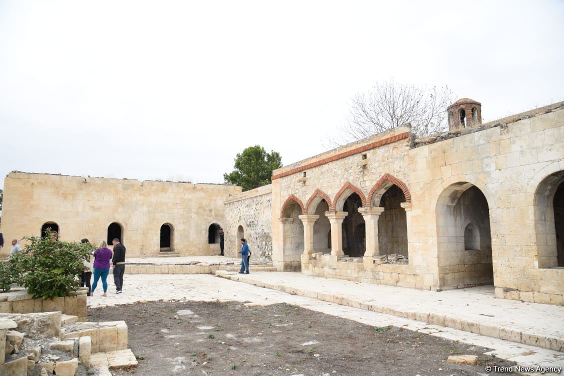 Beynəlxalq səyyahların Ağdama səfəri başa çatıb (FOTO)