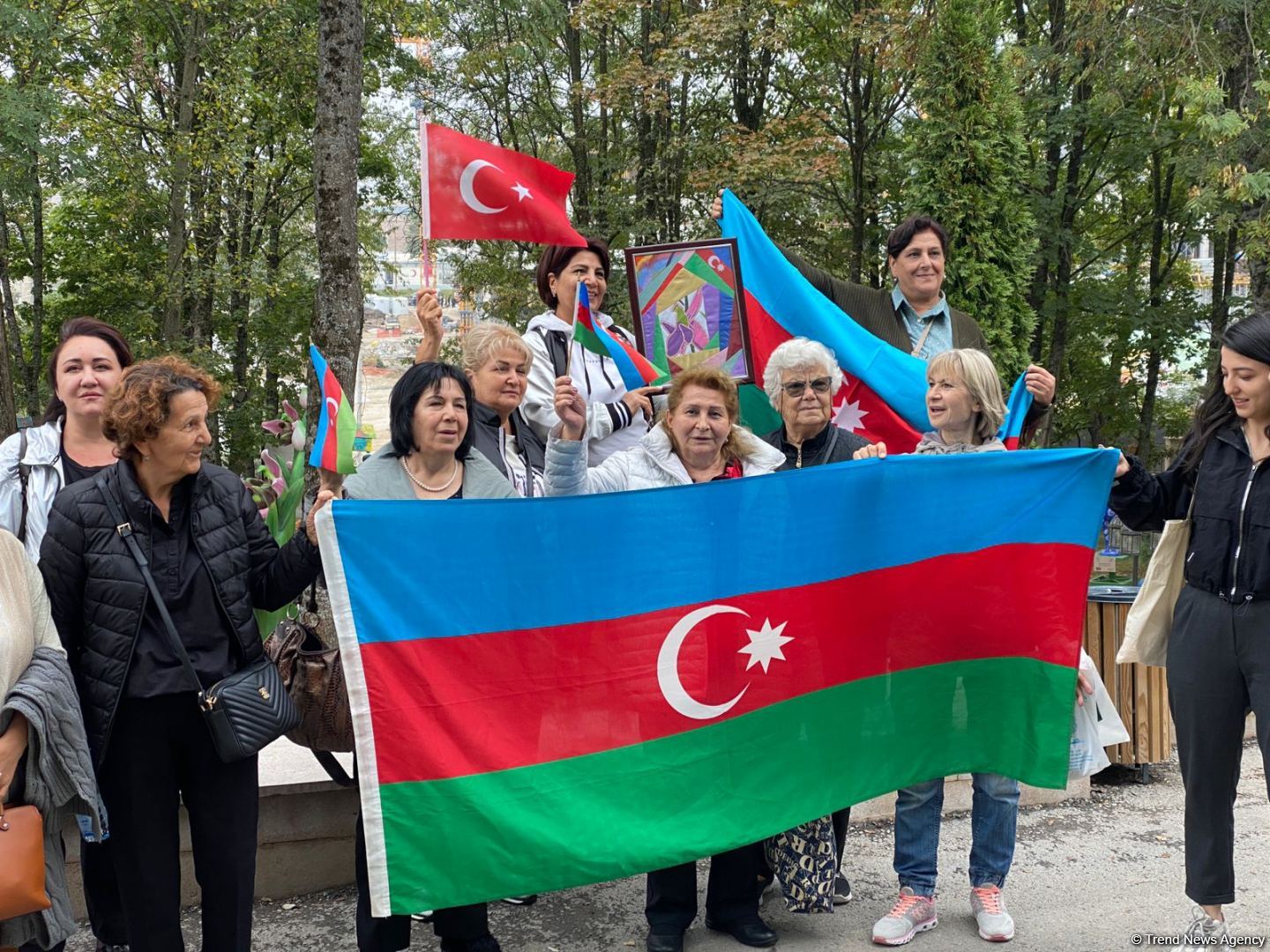 QHT-lərin Şuşaya səfəri başlayıb (FOTO)