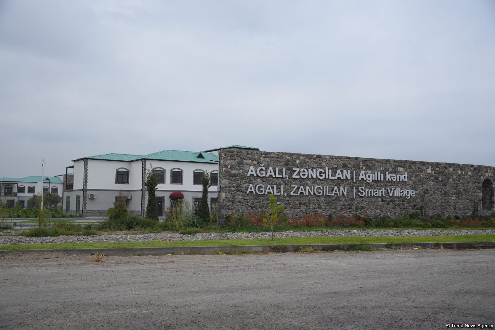 Xarici səyahətçilər Zəngilanın Ağalı kəndində olublar (FOTO)