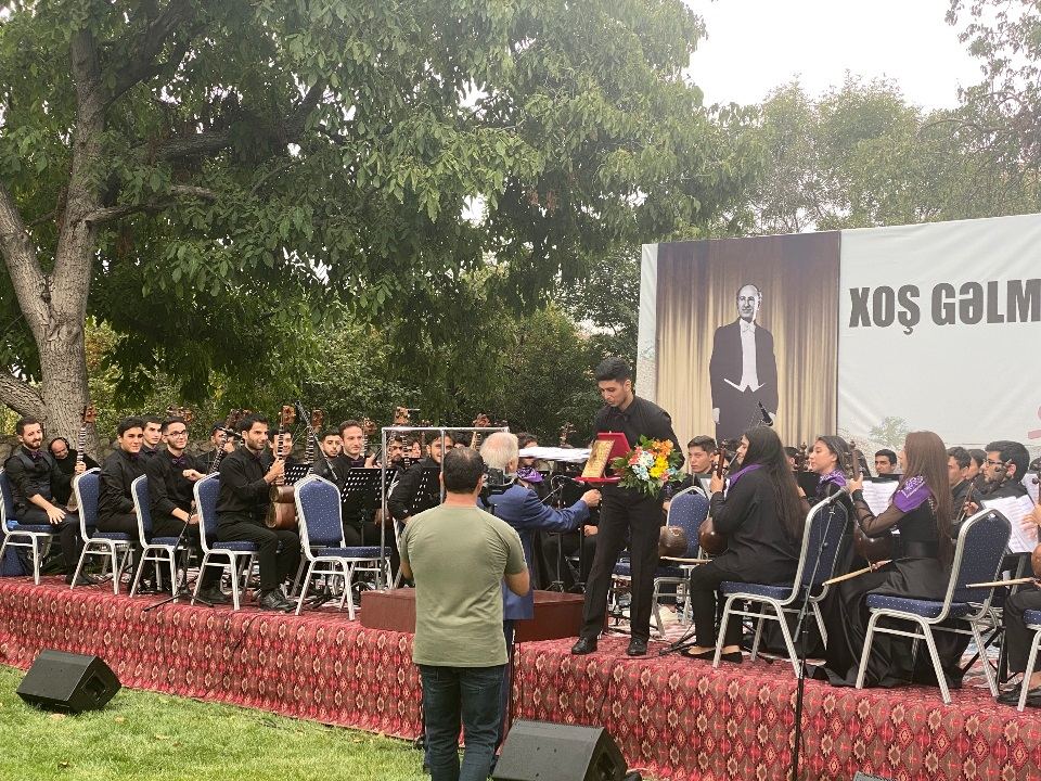 Bülbül- 125 “Milli Musiqi İfaçılarının Respublika Müsabiqəsi”nin mükafatlandırma mərasimi keçirilib (FOTO)