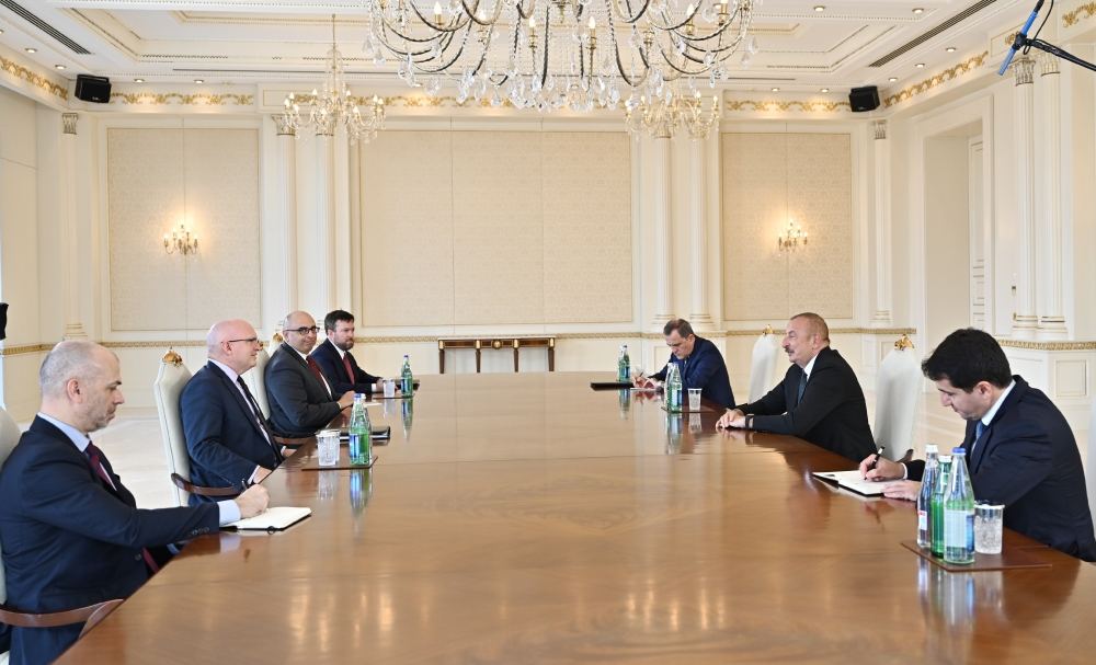 Prezident İlham Əliyev ABŞ Dövlət Departamentinin Qafqaz danışıqları üzrə baş müşavirini qəbul edib (YENİLƏNİB)