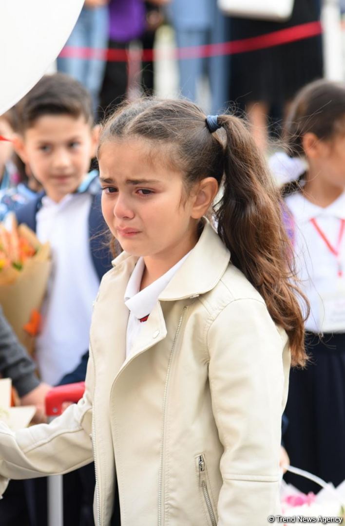158 mindən çox uşaq məktəbə başladı - Birincilərdən FOTOREPORTAJ