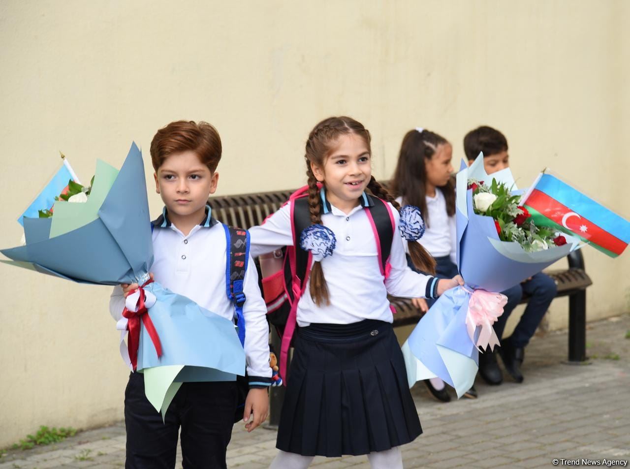 158 mindən çox uşaq məktəbə başladı - Birincilərdən FOTOREPORTAJ