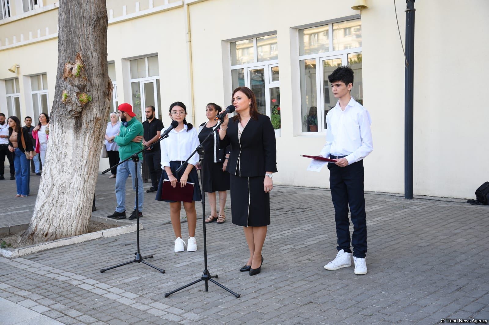 158 mindən çox uşaq məktəbə başladı - Birincilərdən FOTOREPORTAJ