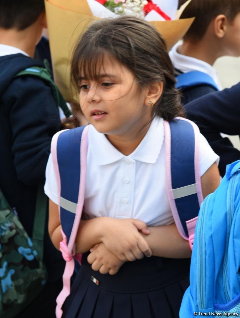 158 mindən çox uşaq məktəbə başladı - Birincilərdən FOTOREPORTAJ