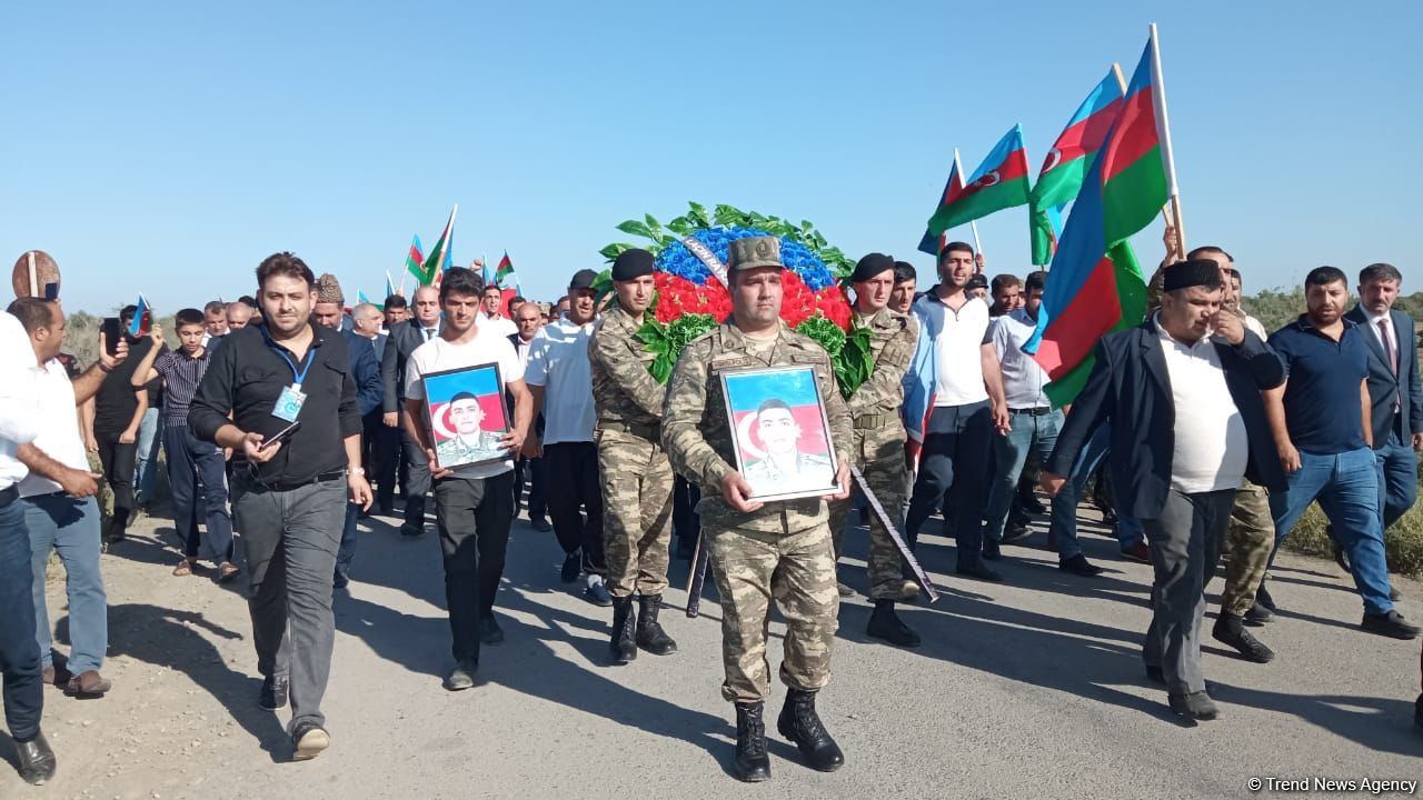 Laçından olan şəhid Qorxmaz İsgəndərovla vida mərasimi keçirilib (FOTO)
