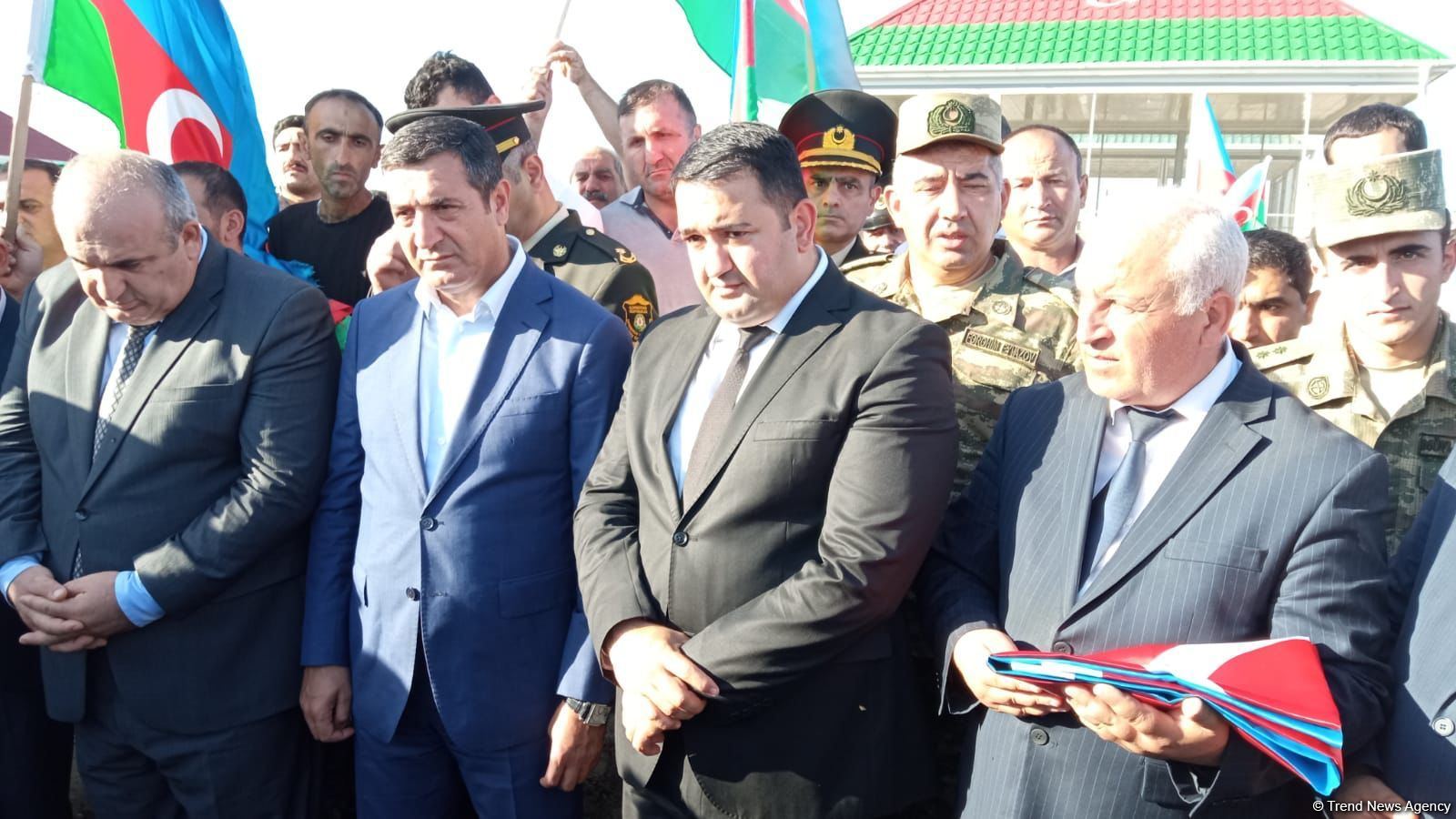 Laçından olan şəhid Qorxmaz İsgəndərovla vida mərasimi keçirilib (FOTO)