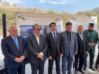 Şərqi Zəngəzur iqtisadi rayonunda İranla sərhəddə Ağbənd avtomobil yolu körpüsünün təməlqoyma mərasimi keçirilib (FOTO)
