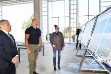 Prezident İlham Əliyev və Birinci xanım Mehriban Əliyeva Şuşa hotel və konfrans mərkəzində aparılan tikinti işləri ilə tanış olublar (YENİLƏNİB) (FOTO/VİDEO)
