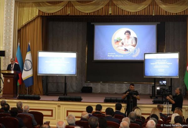 BDU-da akademik Rəfiqə Əliyevanın 90 illiyinə həsr olunan beynəlxalq konfrans keçirilib (FOTO)