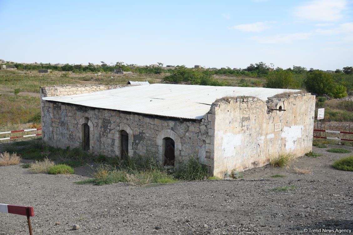 Azərbaycan beyin mərkəzləri I Forumunun iştirakçılarının azad edilmiş ərazilərə səfəri başlayıb (FOTO)