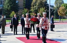 Prezident İlham Əliyev Sofiyada naməlum əsgərin məzarını ziyarət edib (FOTO/VİDEO)