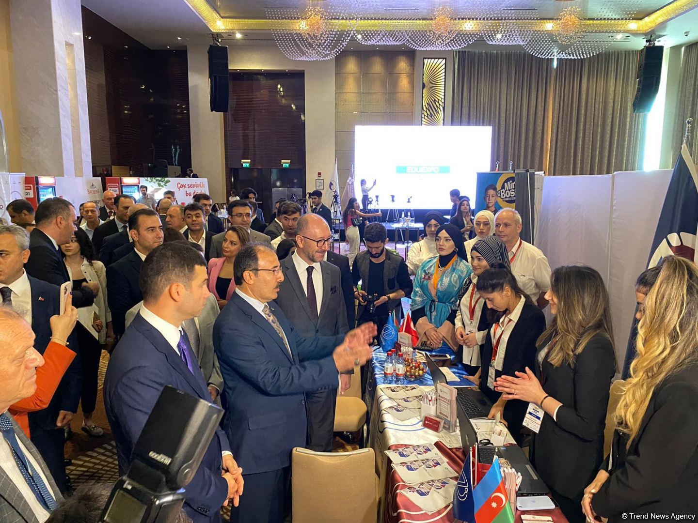 Bakıda "BYF EduExpo 2022" təhsil sərgisi işə başlayıb (FOTO)