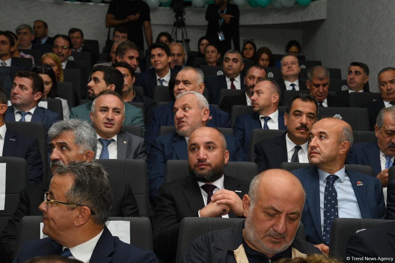 Azərbaycan Beynəlxalq Maarif Məktəblərinin açılış mərasimi olub (FOTO)