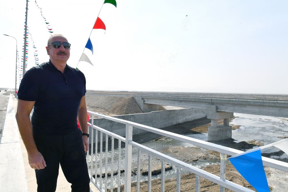 Prezident İlham Əliyev Bərdə-Ağdam avtomobil yolunda görülən işlərlə tanış olub (YENİLƏNİB) (FOTO/VİDEO)