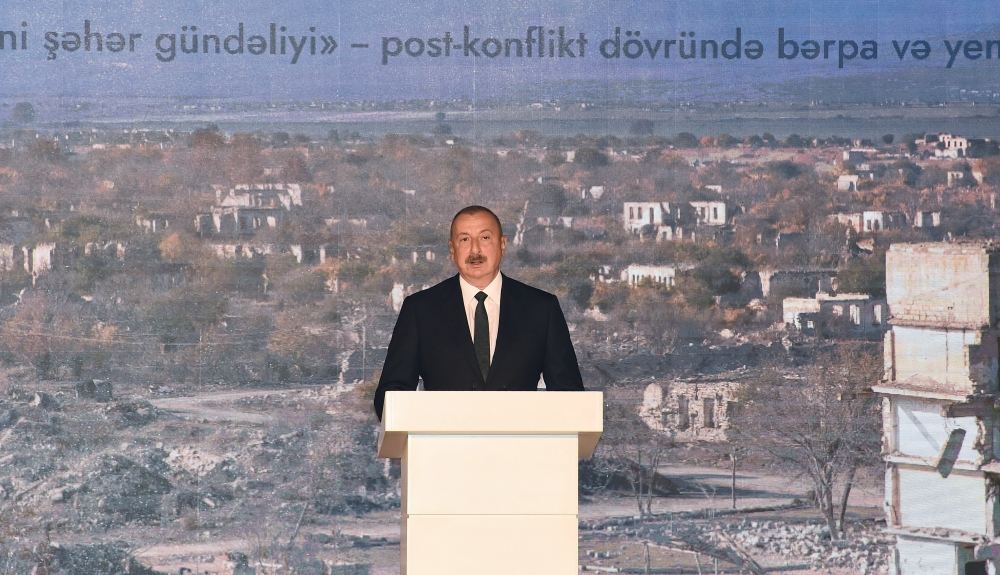 Prezident İlham Əliyev: Biz düşmənçiliyə, qarşılıqlı nifrətə son qoymaq və yeni sülh səhifəsi açmaq istəyirik